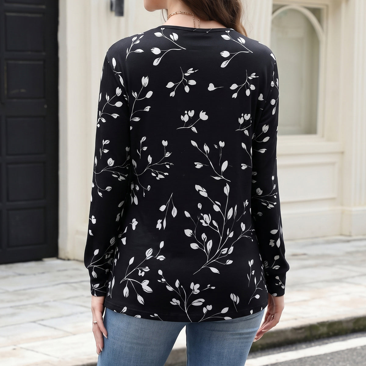 WQD Women's Long Sleeve Floral Tops V Neck Casual Tunic Shirts Lightweight Everyday Tops for Spring Fall Winter Including Plus Size