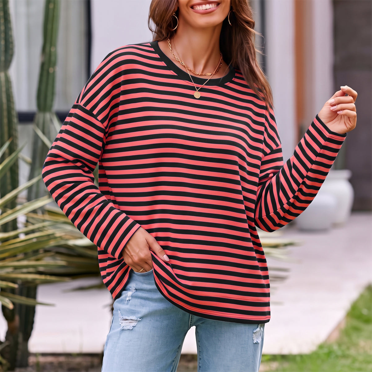 Long Sleeve Shirts for Women Striped Crewneck Oversized T Shirt Casual Pullover Top for Spring, Fall and Winter