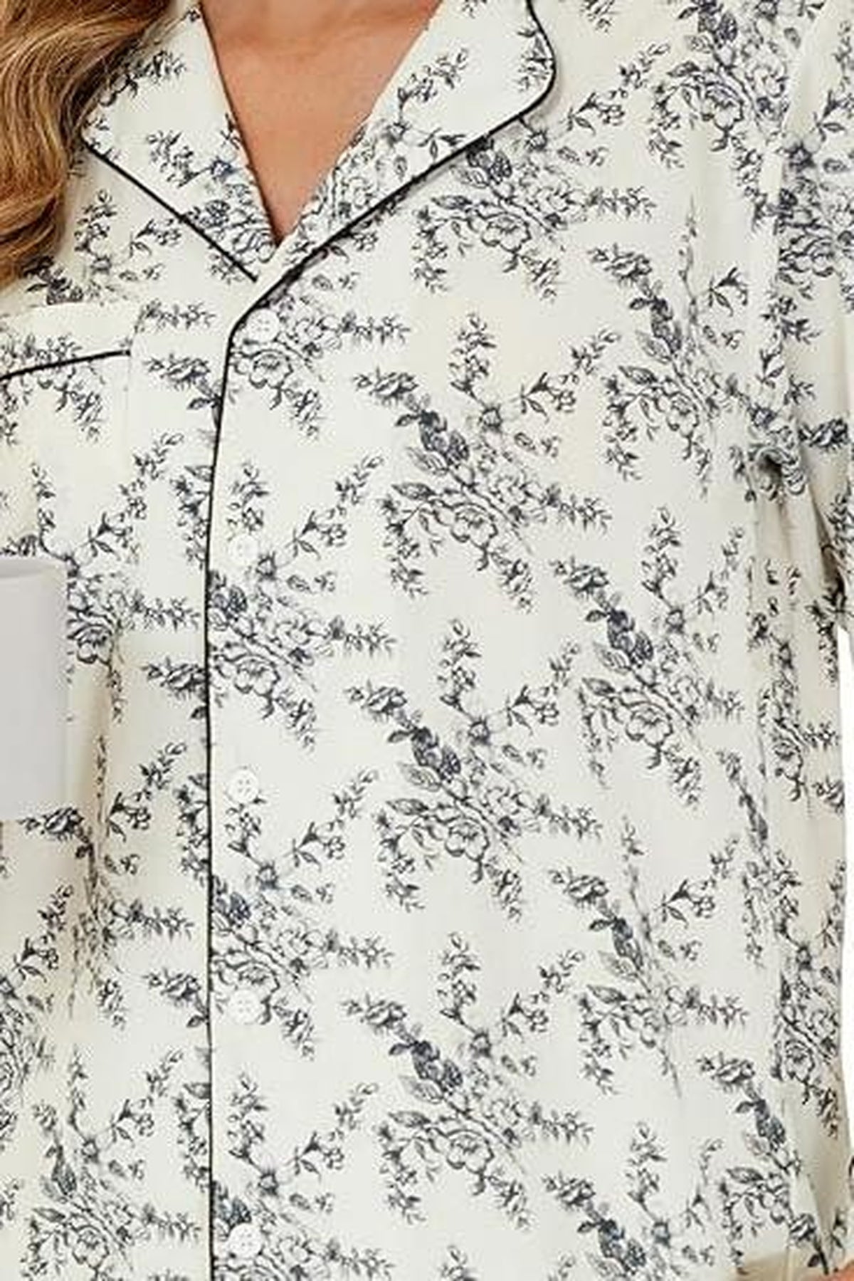 WQD Pajamas for Women 2 Piece Set Long Sleeve Button Front Pajama Set Soft Printed Sleepwear with Wide Leg Pants and Pockets